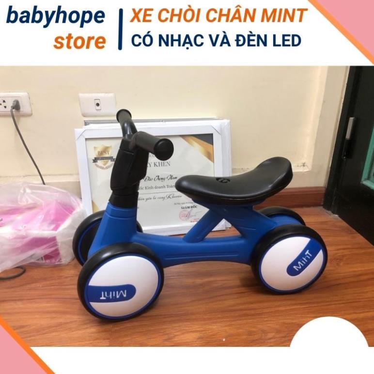 Xe chòi chân cho bé 1 2 tuổi thăng bằng có nhạc đèn BABYHOPE