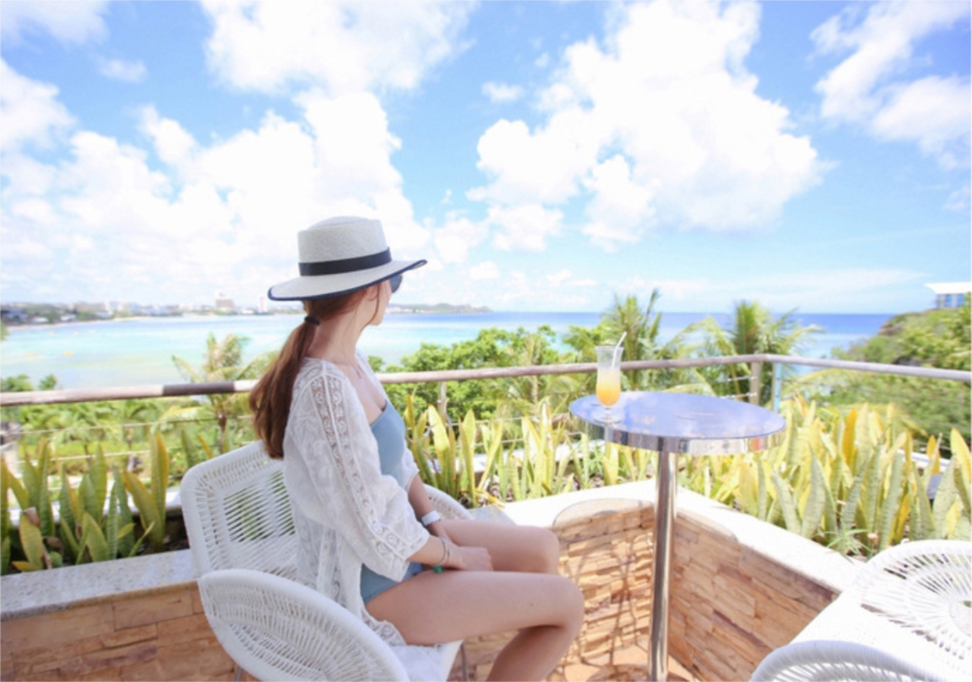 Áo ren lưới đi biển choàng khoác ngoài bikini màu trắng dáng dài tiểu thư phong cách Hàn hot trend - A03