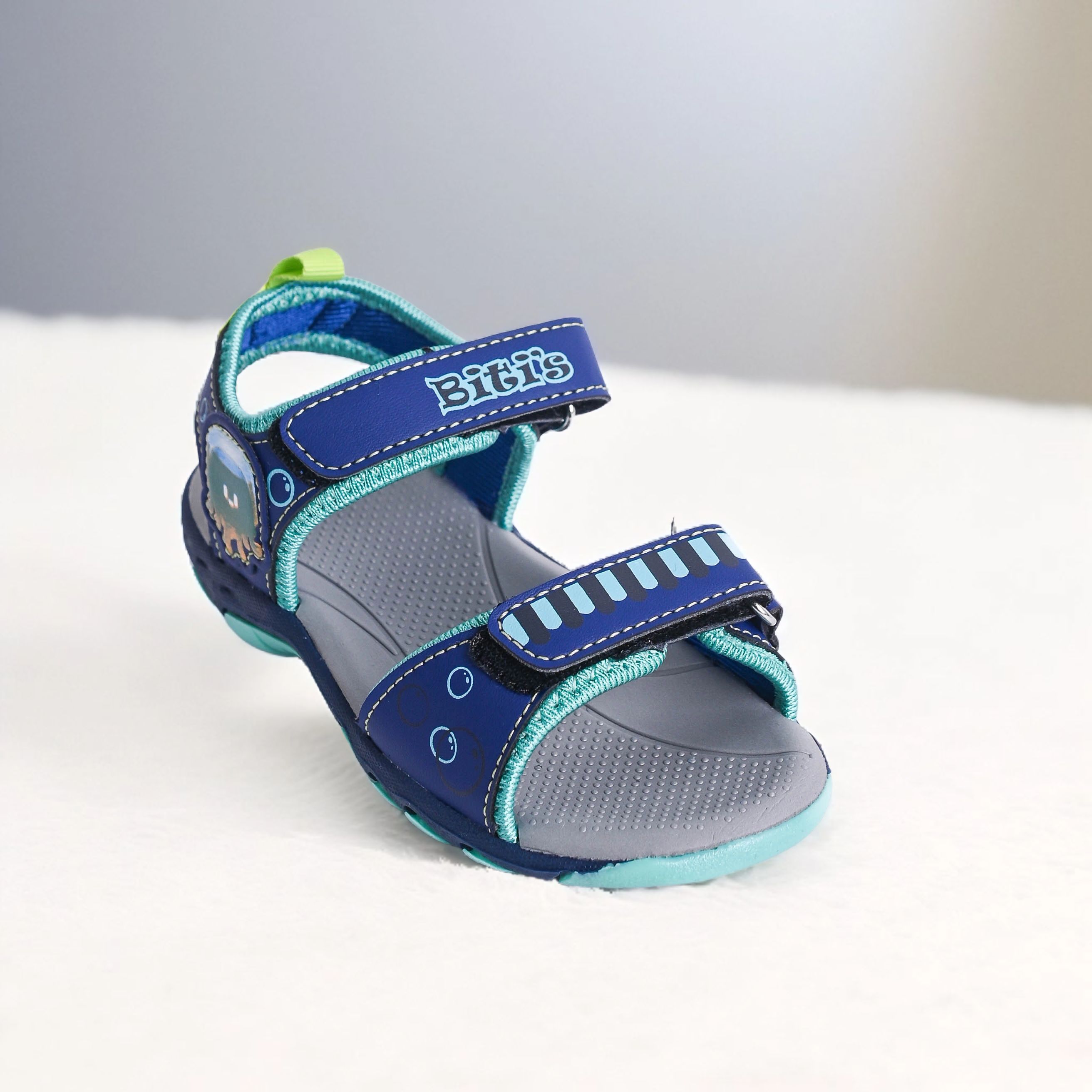 Sandal Biti's bé trai (size 24-29)