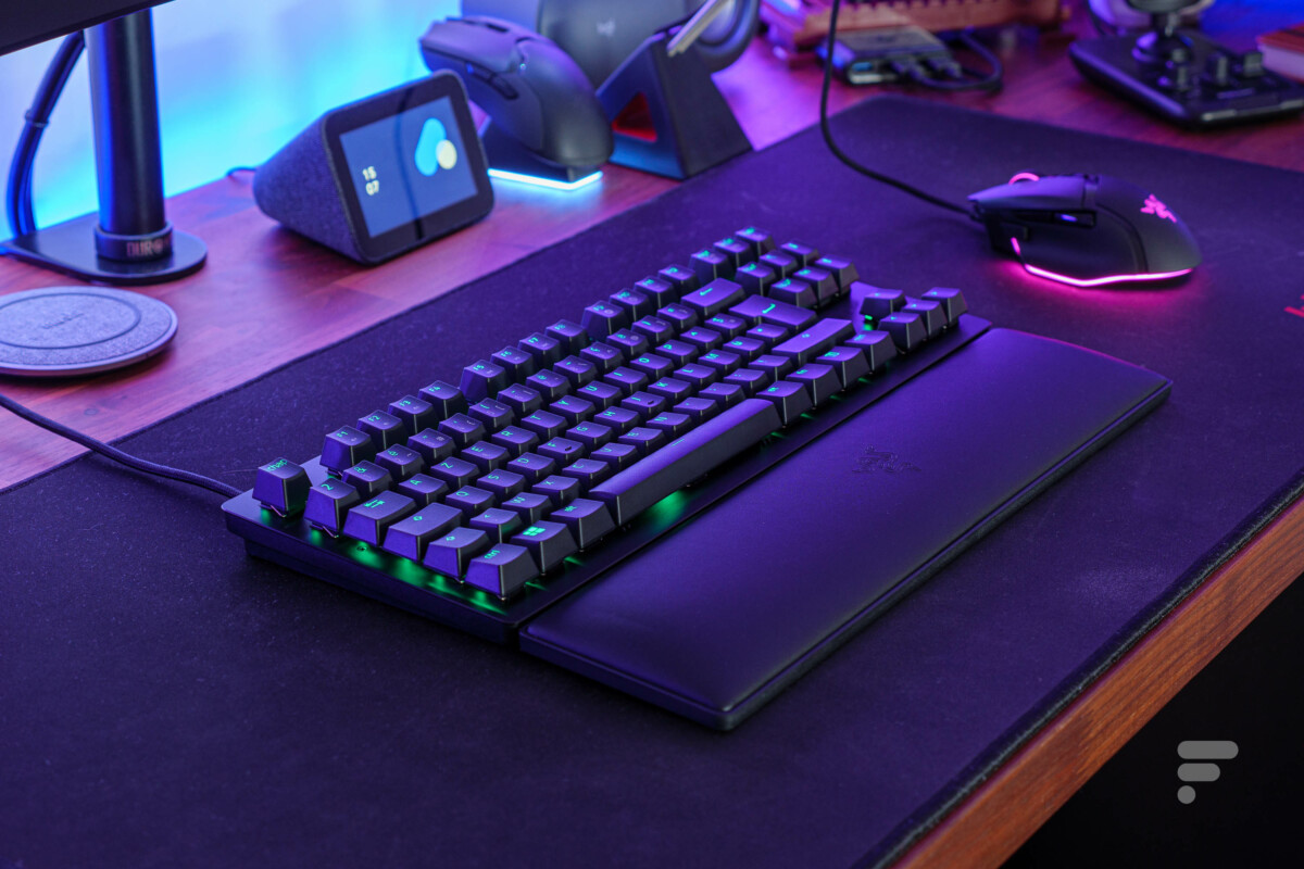 Bàn phím Razer Huntsman V2 Tenkeyless-Optical Gaming Keyboard_Hàng chính hãng