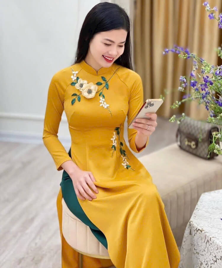 SÉT ÁO DÀI KẾT CÀNH HOA KÈM QUẦN
