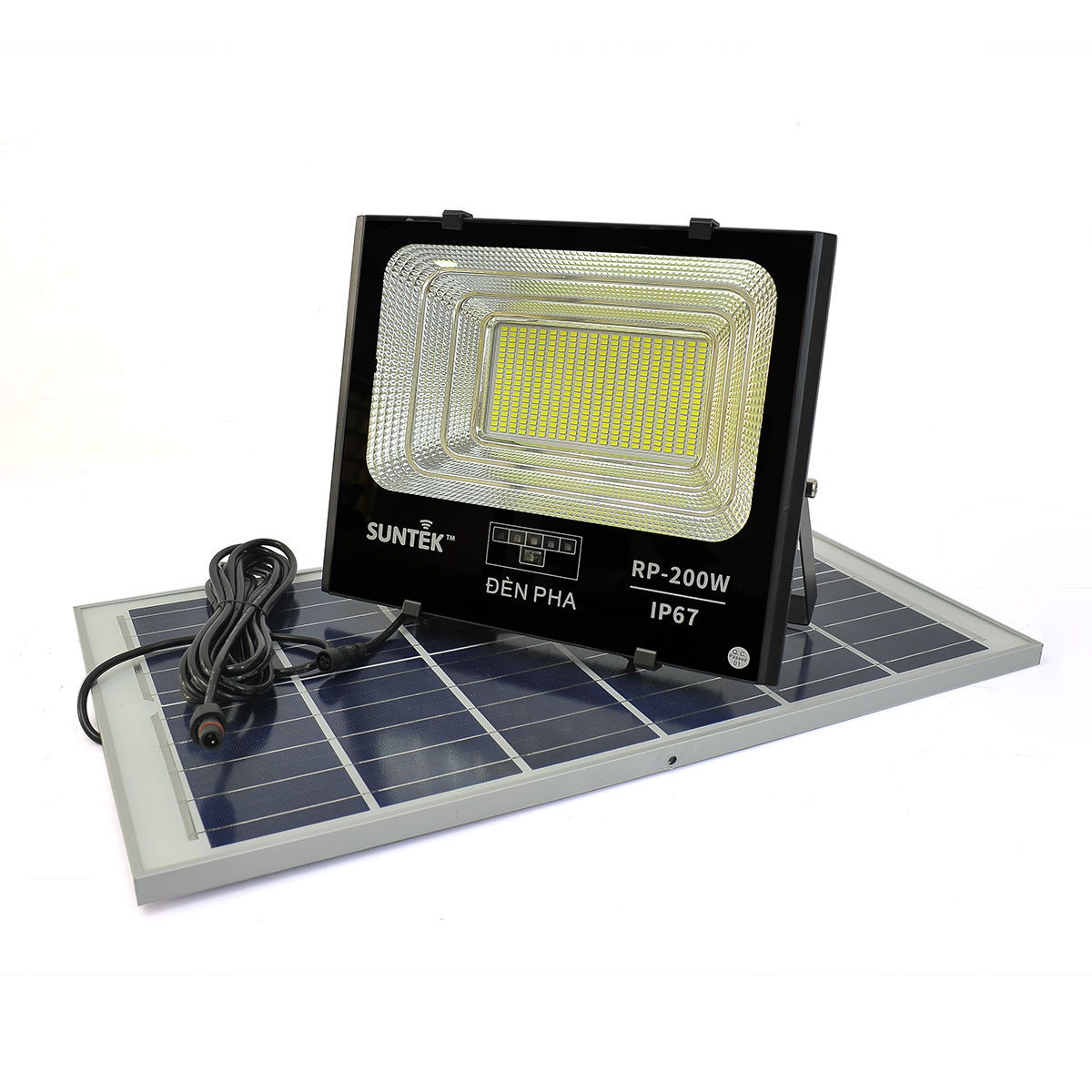 Đèn Pha Năng Lượng Mặt Trời SUNTEK RP-200W - Sáng suốt đêm | Tự động Bật/Tắt | Điều khiển Từ Xa | Chống Nước/Bụi/Sét | Tuổi thọ bóng LED 50.000 giờ - Hàng Chính Hãng - Bảo hành 18 tháng 1 đổi 1