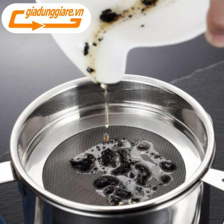 Ca lọc dầu ăn INOX 304 hàng cao cấp , có lưới lọc cặn tiện lợi dùng lọc nước trái cây , lọc đậu nành , lọc cua