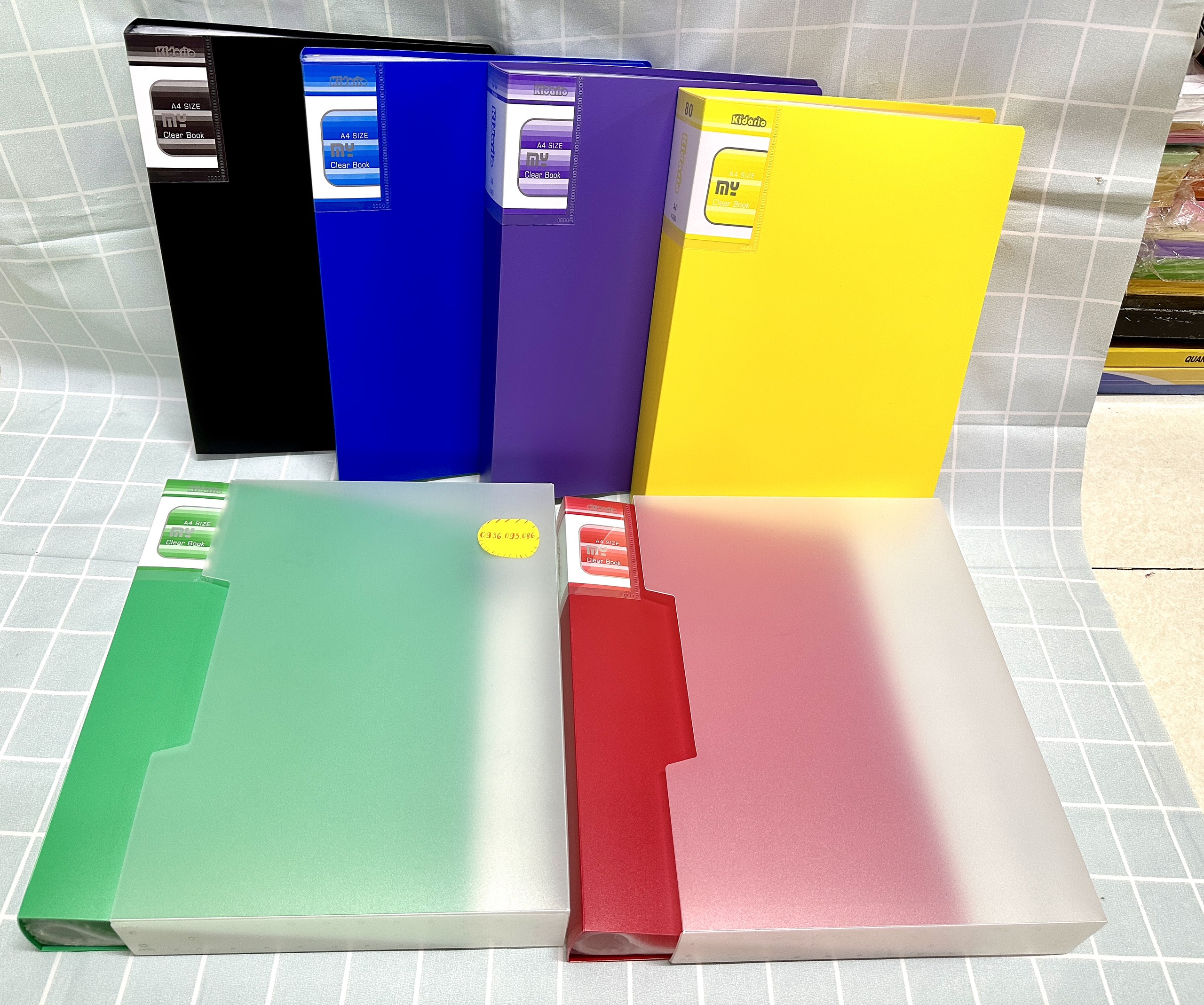 Bìa Hộp-Bìa Hồ Sơ A4 - 80 Lá Kidario Chất Liệu Nhựa An Toàn Khi Sử Dụng, Đựng Được Nhiều Hồ Sơ, Có Thể Dùng Làm Album Ảnh Khổ A4 , Đựng Bản Vẽ Màu Sắc Đa Dạng