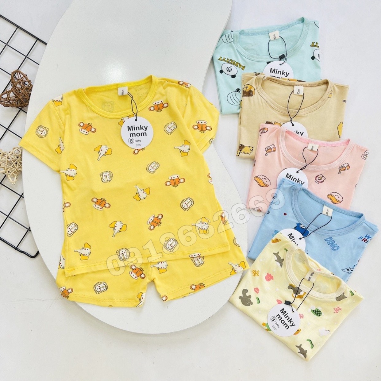 Bộ quần áo Minky họa tiết dành cho bé từ 3- 18kg