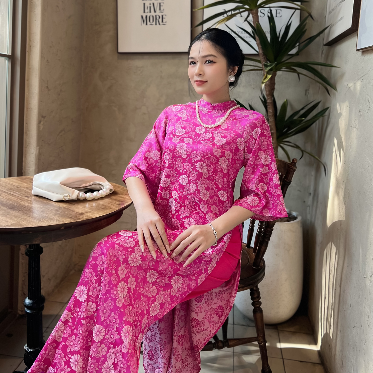 Áo dài cách tân dáng suông gấm 2 da cổ kết ngọc dành cho nữ AD050 - Lady Fashion