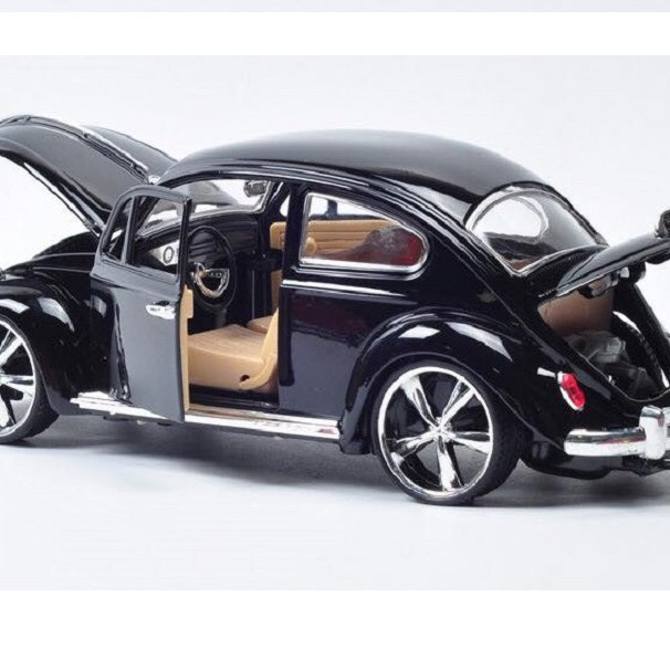 Mô hình xe cổ Volkswagen-Beetle 1:18 MZ 2010 (đen)