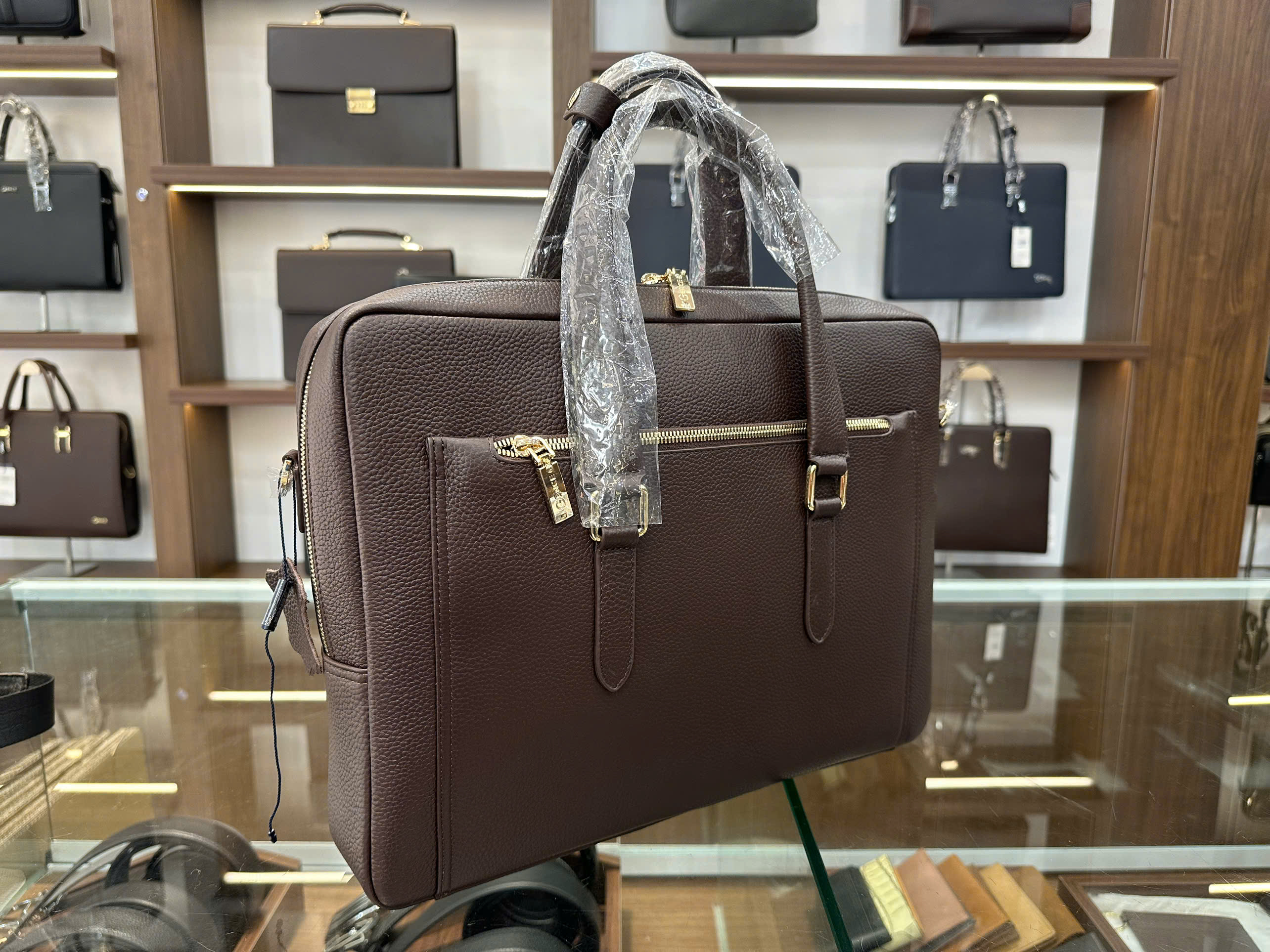 Túi Xách Da Nam Công Sở Chính Hãng GENCE GCE30 Da Bò Mềm Cao Cấp Màu Nâu Có Dây Đeo Vai