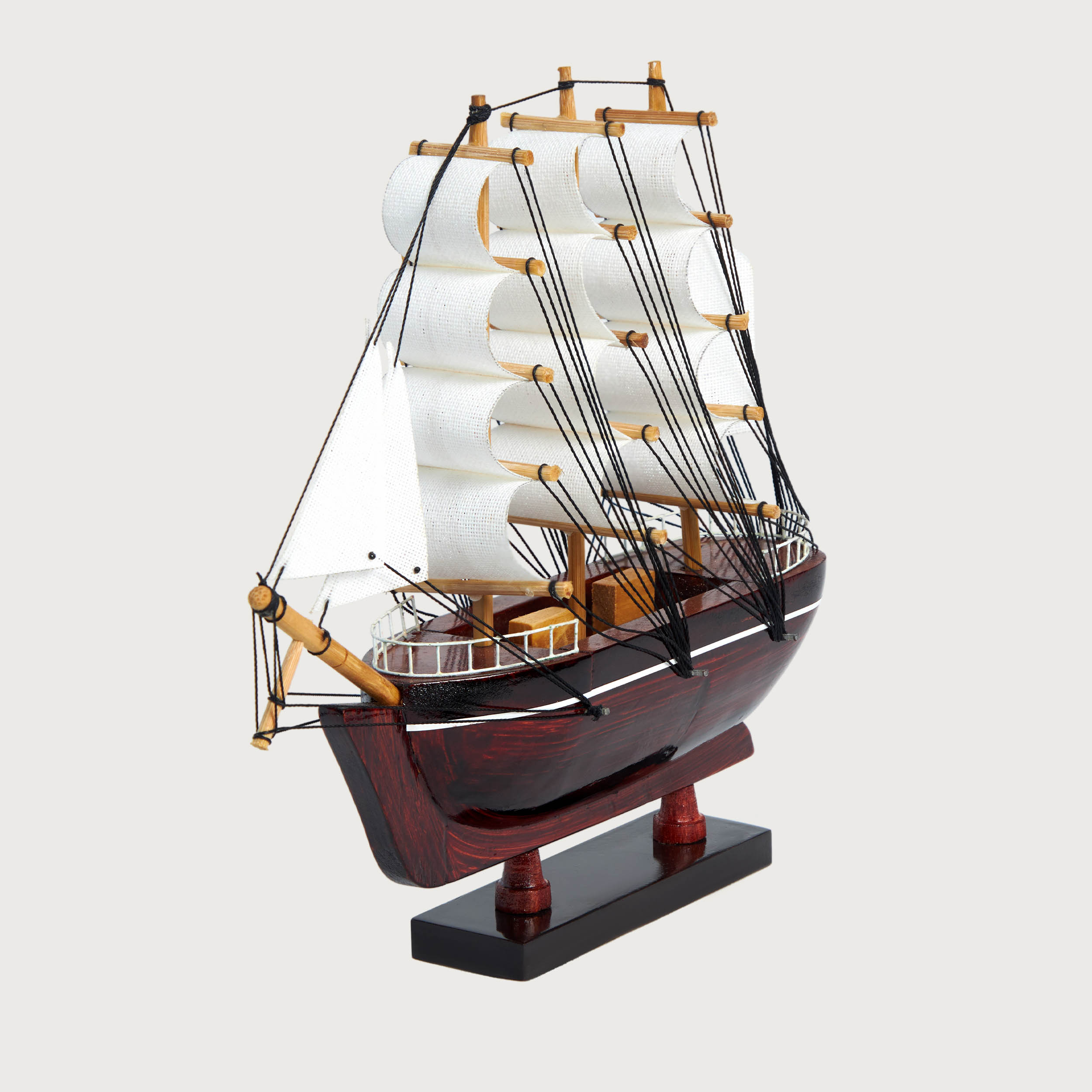 Mô hình thuyền cổ BELEM cao cấp, gỗ tự nhiên, lắp ráp sẵn bằng gỗ tự nhiên cao cấp sang trọng