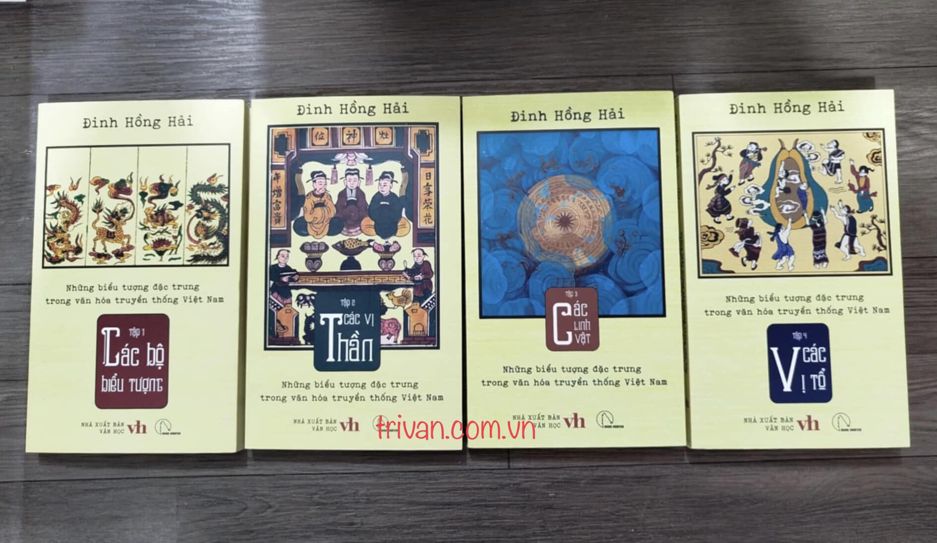 Bộ Sách Những Biểu Tượng Đặc Trưng Trong Văn Hóa Truyền Thống Việt Nam (4 Tập)