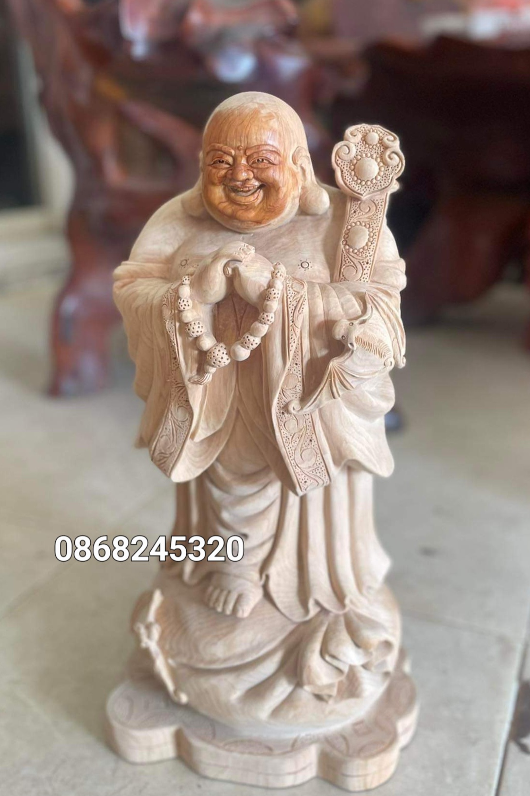 Tượng phật di lặc chúc phúc bằng gỗ ngọc am thơm nức kt cao 55×24×17cm
