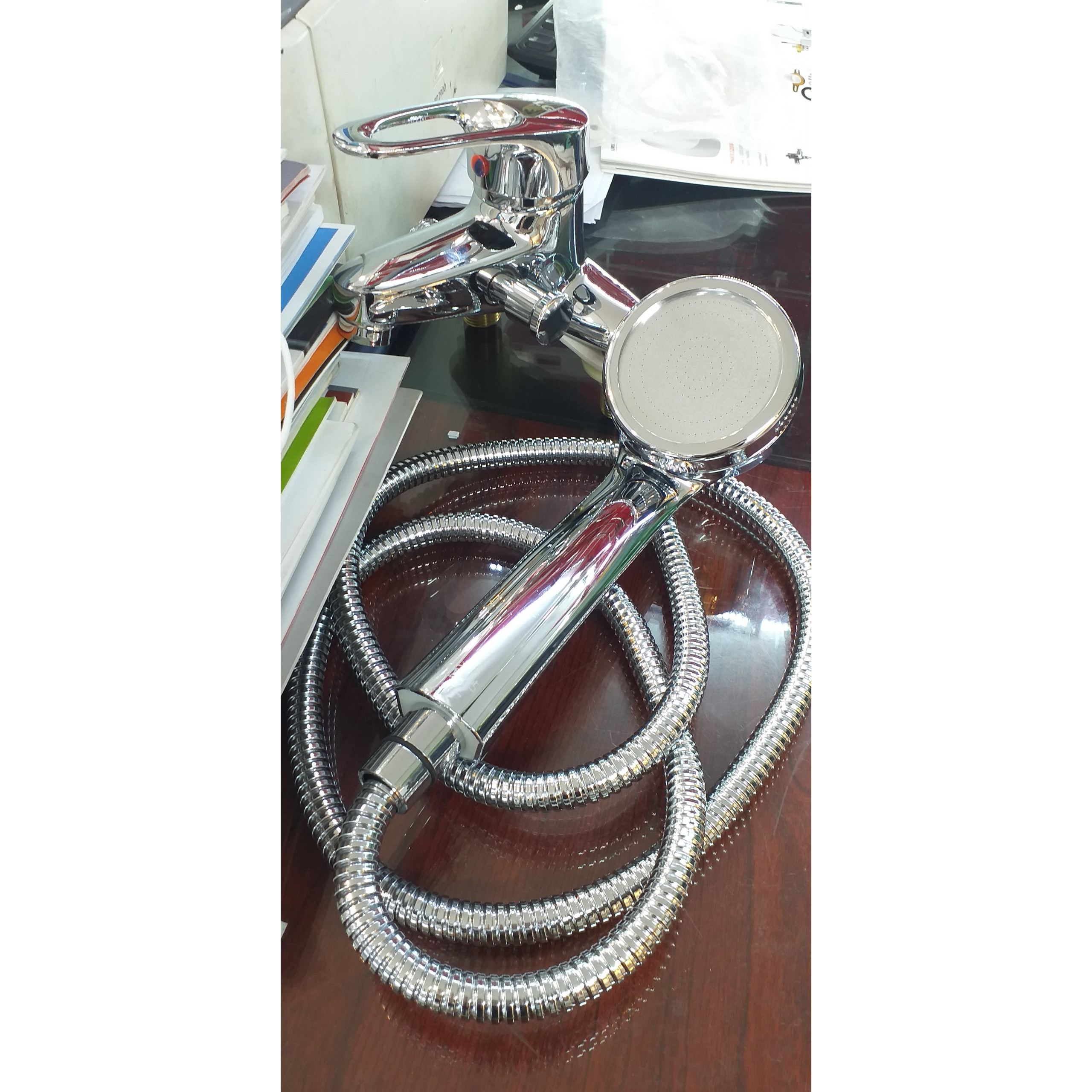 BỘ VÒI RỬA MẶT LIỀN SEN 3 LỖ