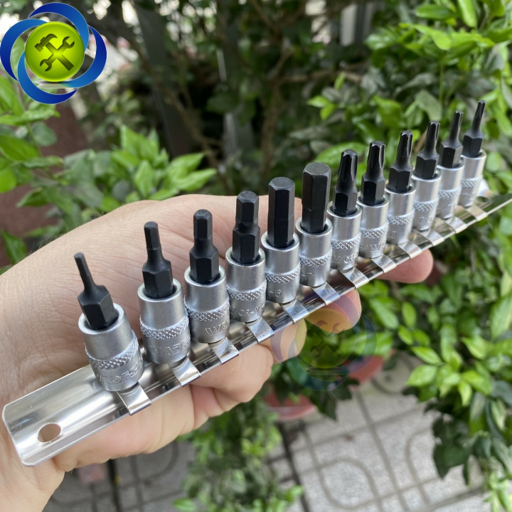 Bộ tuýp 12 chi tiết ra đầu lục giác + đầu sao WADFOW WST2414 chuôi 1/4