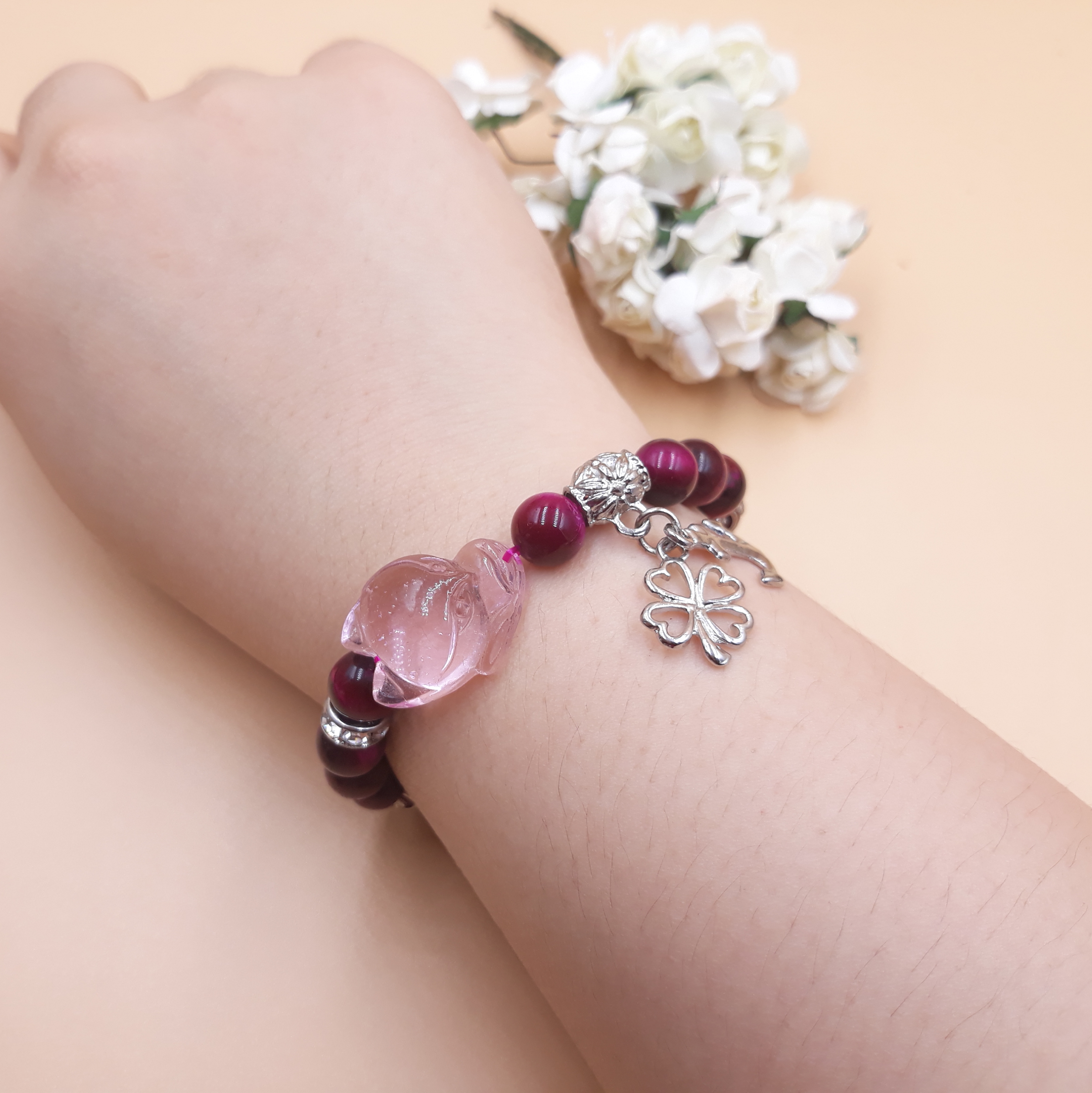 Vòng Tay Hồ Ly Baby Topaz Hồng Phối Đá Mắt Hổ Hồng Mix Charm