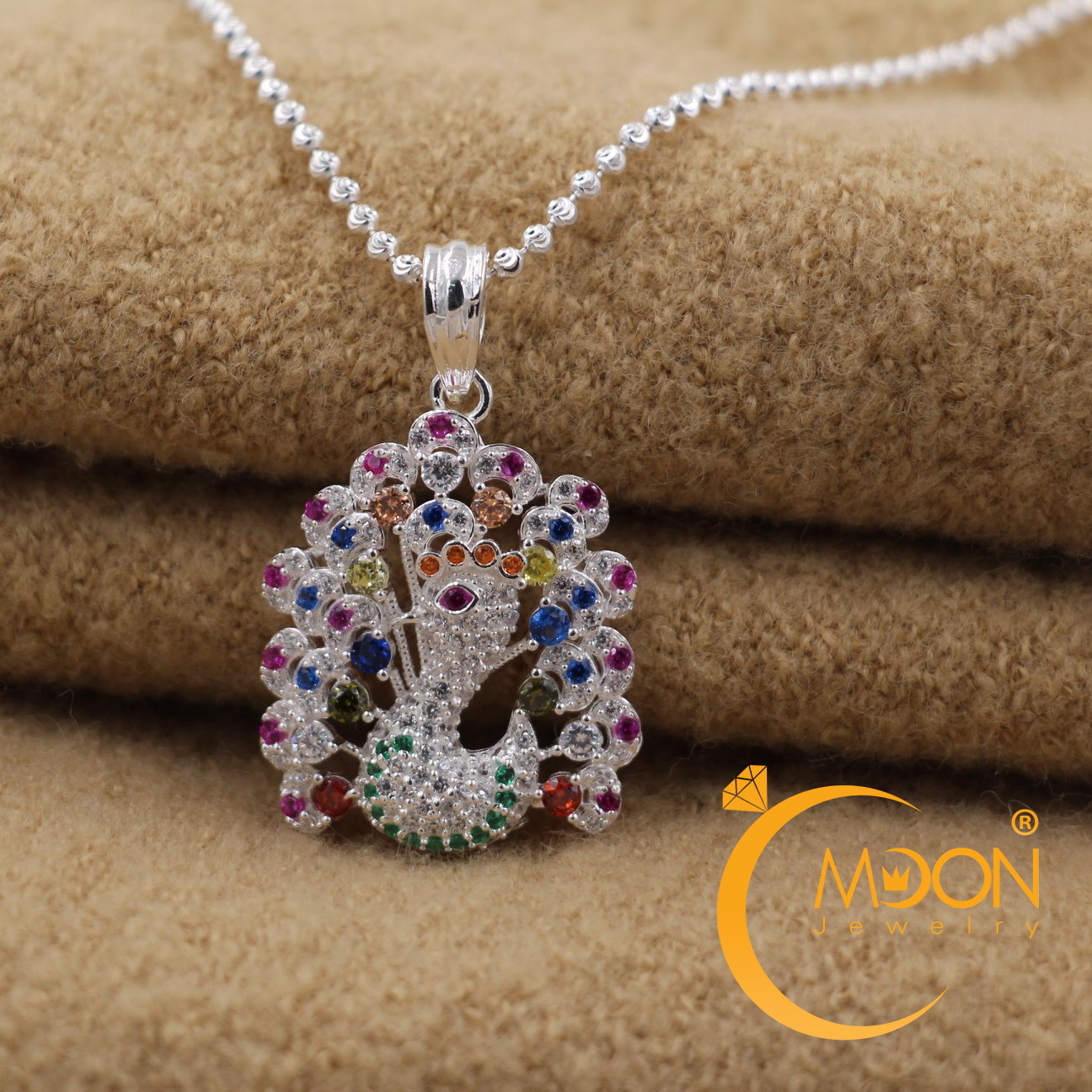 Mặt dây chuyền thiết kế hình con công - MOON Jewelry
