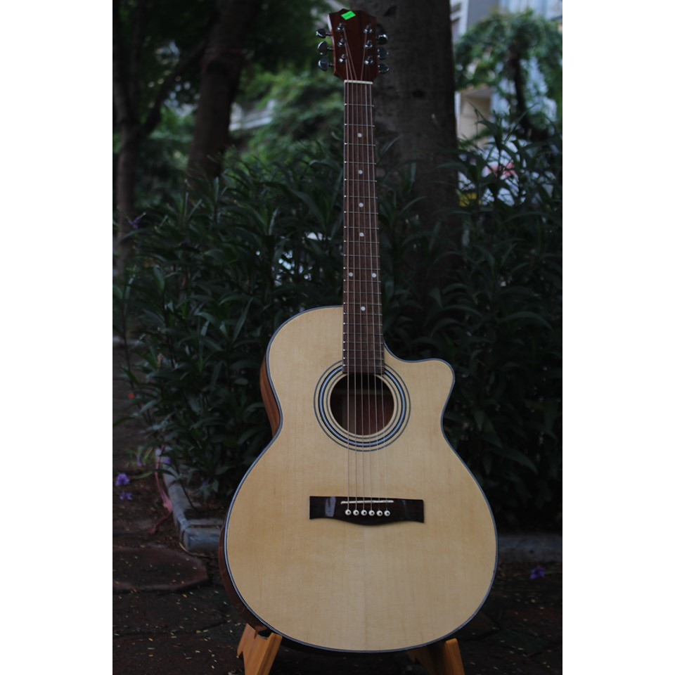 Guitar Acoustic Khuyết SAG04C - Âm vang, trong - Bấm không đau tay