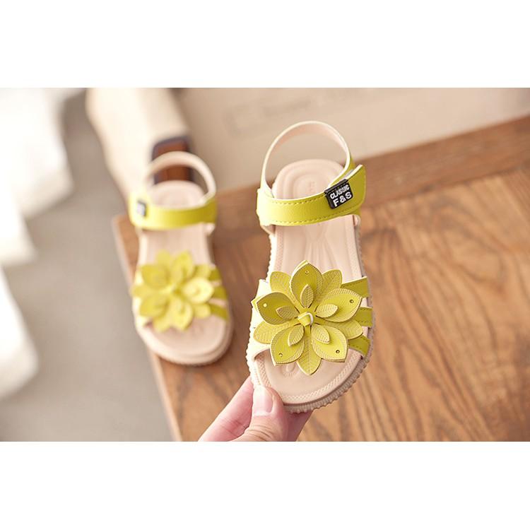 sandal bé gái size 21-36 hoa bông xếp