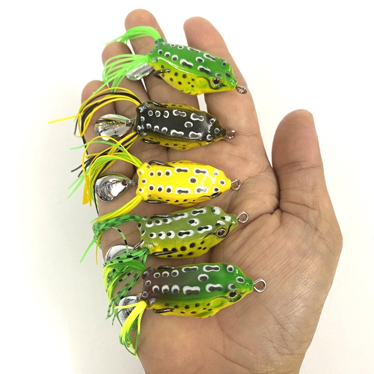 Mồi Giả Câu Cá Lóc Thunder Có Râu, Thìa Dài 4cm Nặng 7.5g Mẫu Mới Nhiều Màu Siêu Nhạy
