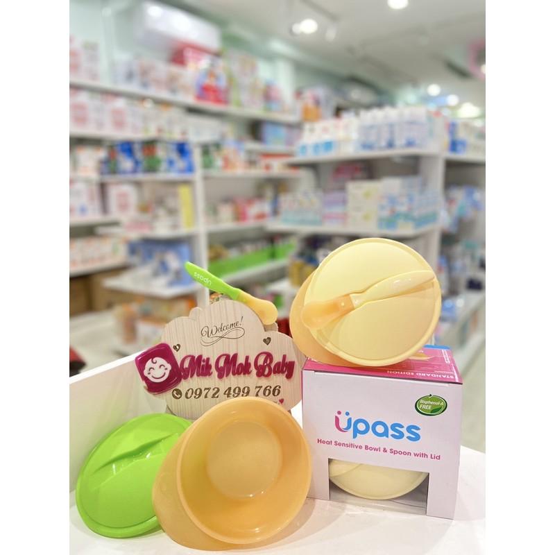 Bát ăn dặm kèm nắp và thìa cảm ứng nhiệt UPASS