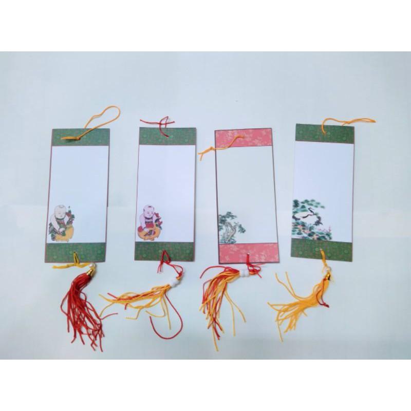 10 tờ Giấy viết thư pháp Kích thước 8x18cm Có treo dây như hìnhDùng treo mai đào, làm sự kiện, trang trí. giá 25k/10 tờ