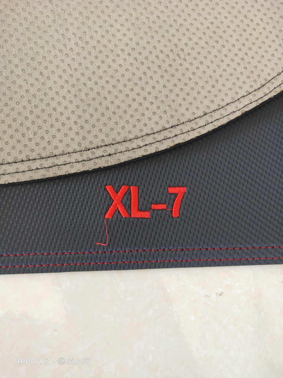 Thảm Taplo Xe Suzuki XL7 đời 2019-2021 loại da dày cao cấp 3 lớp chống trượt Da Carbon đen