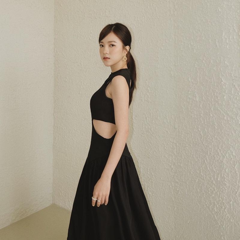 Đầm dài LAMUSE khoét eo bồng xòe (Luna Dress