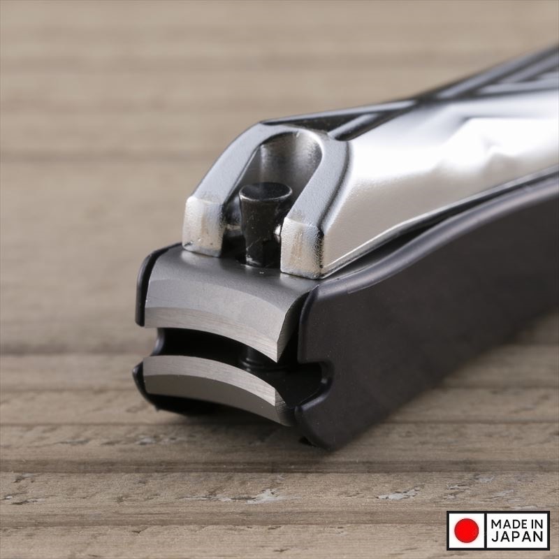 Bấm móng tay cao cấp Kai R Claw size M - Made in Japan