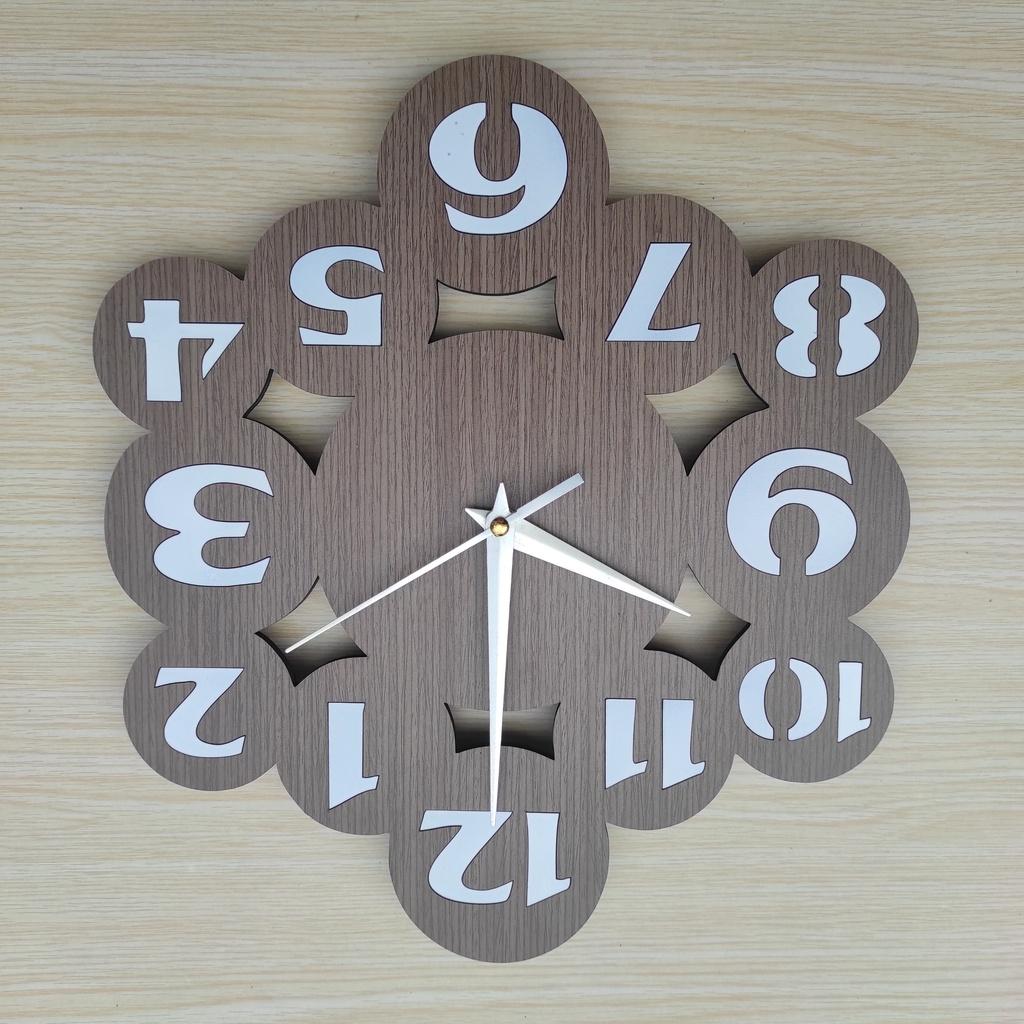Đồng hồ gỗ treo tường chất liệu gỗ mdf máy kim trôi thiết kế in theo yêu cầu decor trang trí nhà và quán cafe