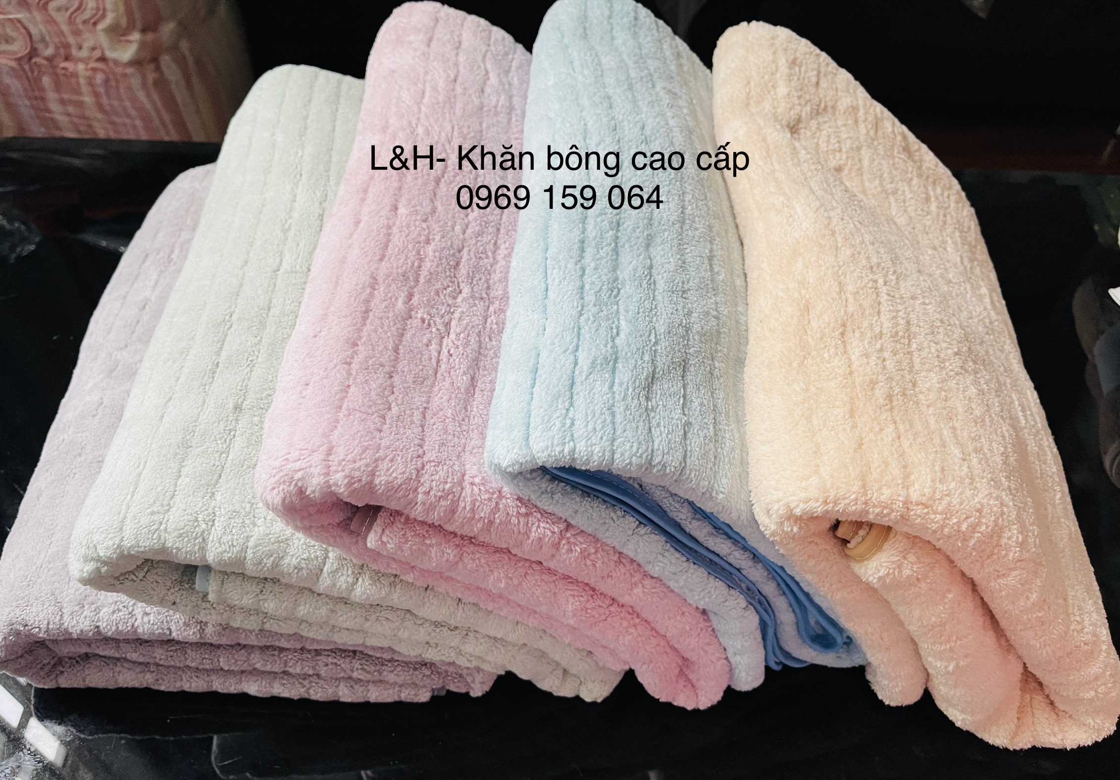 Khăn tắm lông cừu cao cấp, Kẻ viền chìm, KT 50x100cm