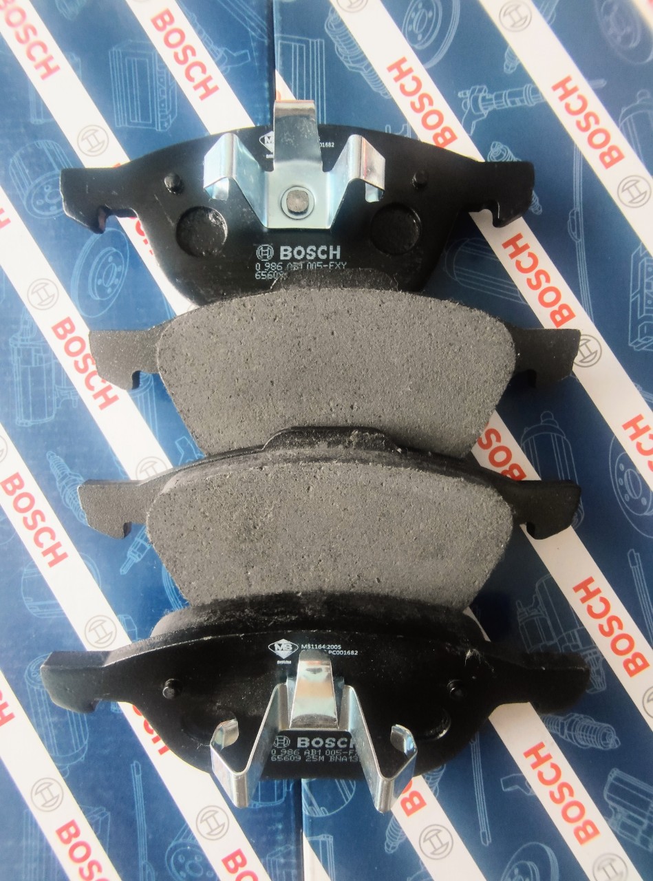 Bộ Bố Thắng Trước Sau Bosch Cho Ford EcoSport Focus (2009-2021)