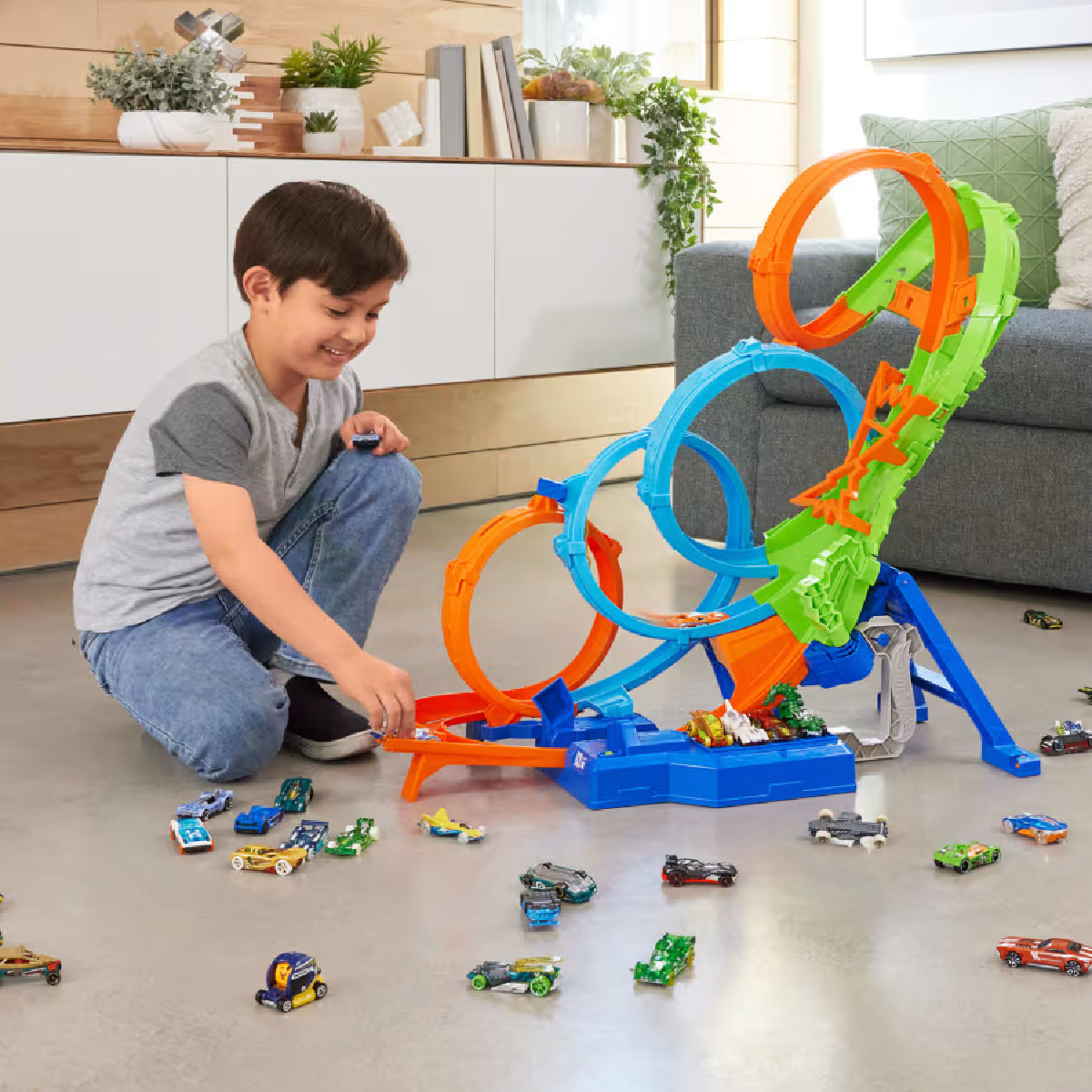 Đồ Chơi Bộ Thử Thách 4 Vòng Xoắn Cực Đại HOT WHEELS HXR70