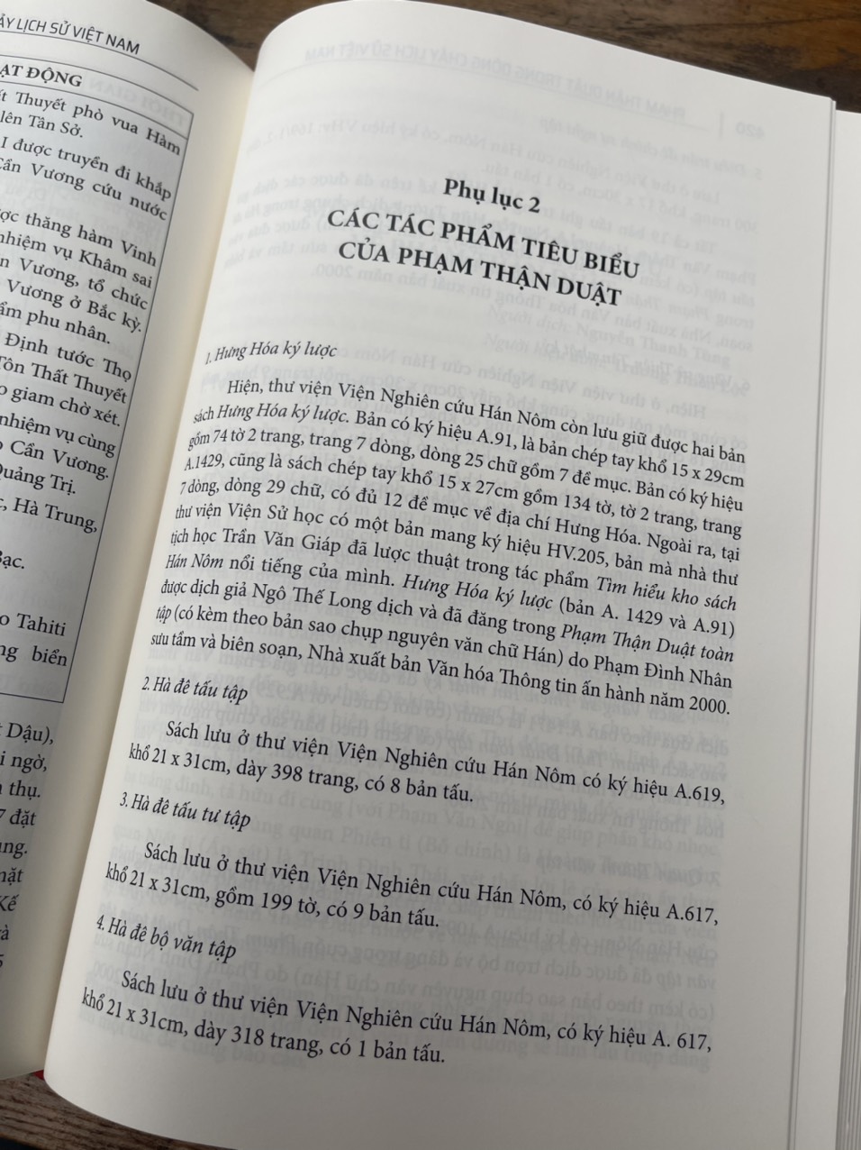 PHẠM THẬN DUẬT TRONG DÒNG CHẢY LỊCH SỬ VIỆT NAM - PGS.TS. Nguyễn Thanh Tùng, TS. Vũ Đức Liêm, ThS. Phạm Thị Thanh An biên soạn - Nxb Khoa Học Xã hội