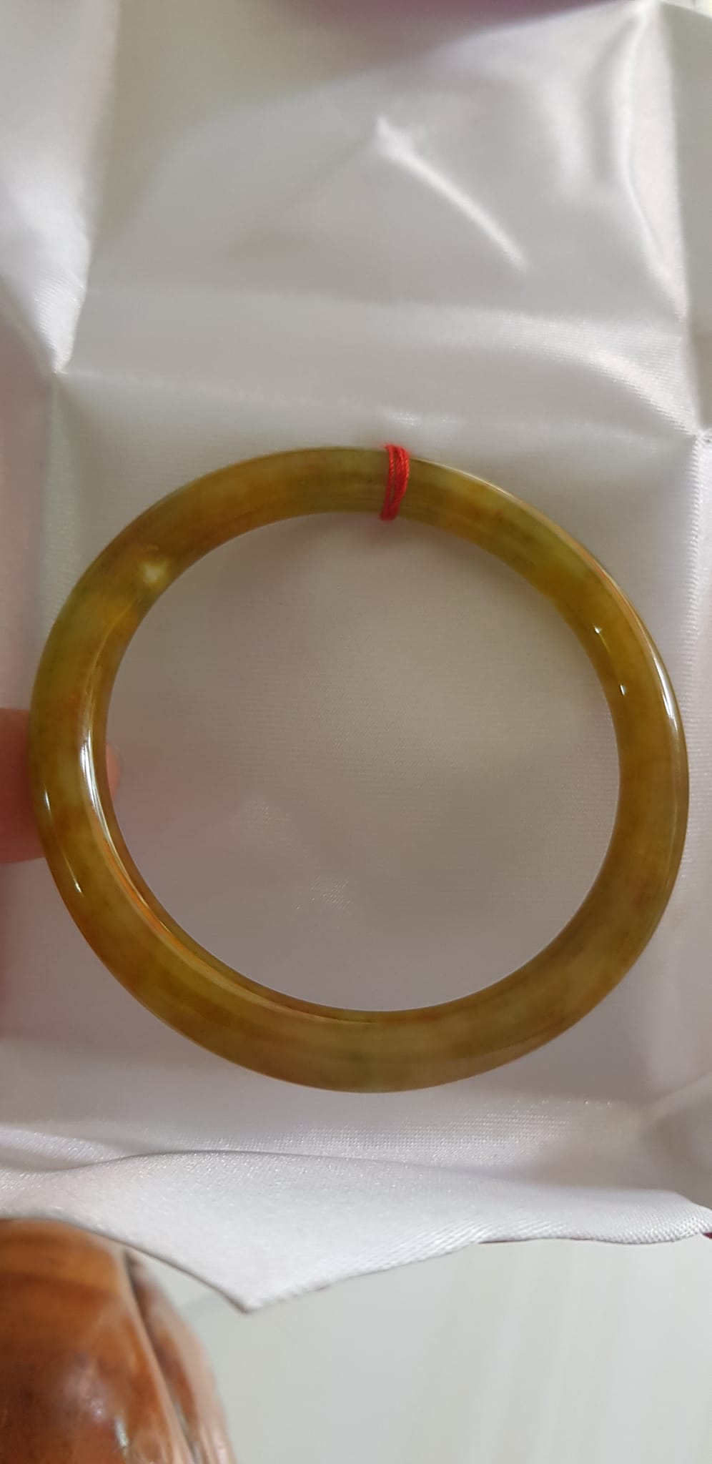 Vòng tay nữ đá Cẩm thạch Vàng Xanh Chanh nhẹ nhàng mới bóng đẹp lạ Ni 53mm x cọng 7mm Nữ 50kg - 55kg đeo món quà ý nghĩa dành cho các chị em ạ