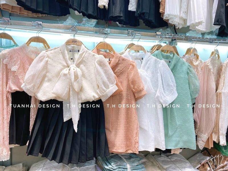 ÁO SƠ MI XỊN ĐẸP Áo sơ mi hoa nổi nơ ngực xinhh hàng hottrend