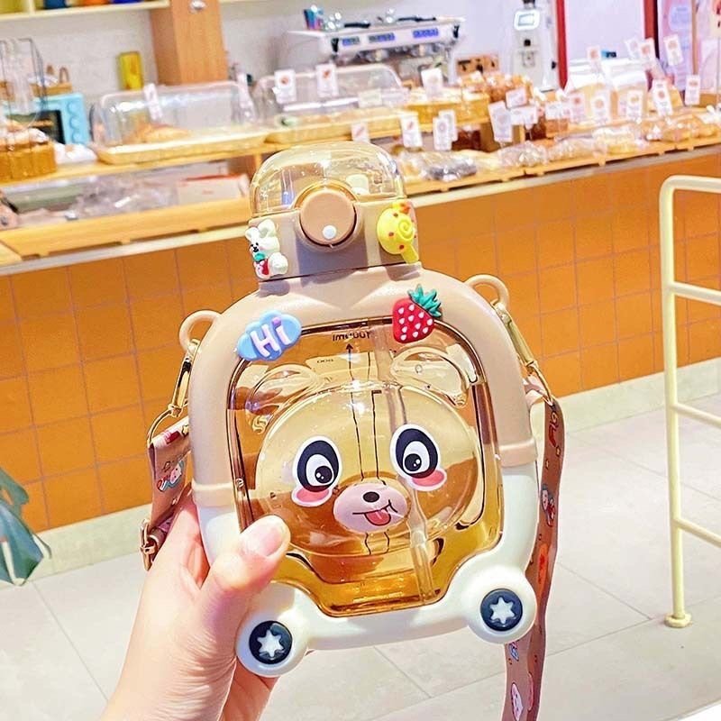 Bình Nước Lovely 1000ML Hình Gấu Dễ Thương Kèm Dây Đeo Và Sticker