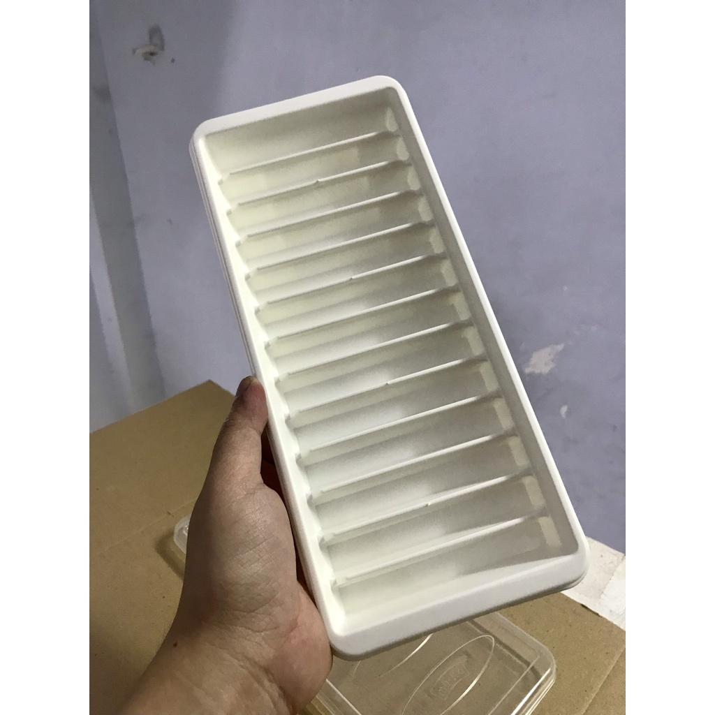 Khay Nhựa Làm Đá Thanh Dài 13 Viên Có Nắp Hàn Quốc Hole KT: 26x11.5 Cm