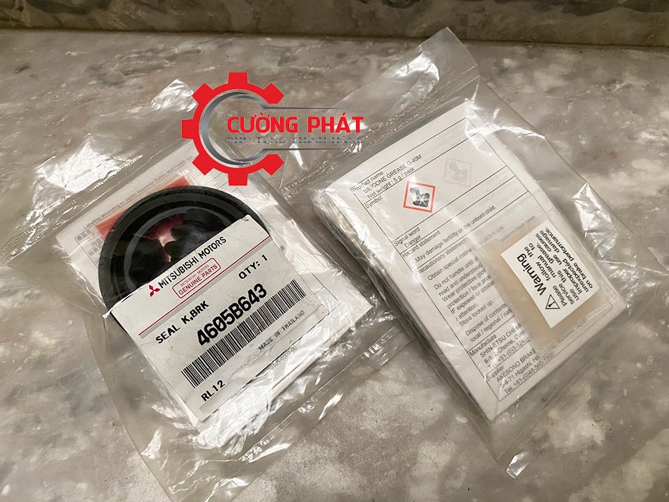 Cuppen phanh trước Mitsubishi Attrage, Mirage 4605B643, 4605B010