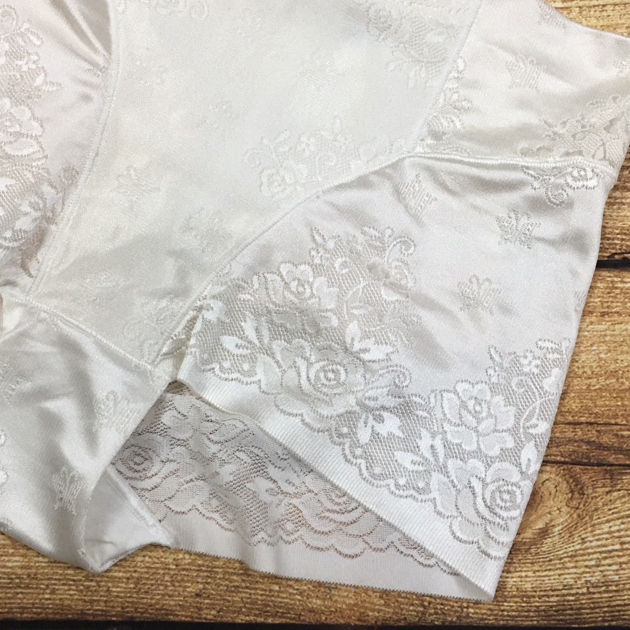 COMBO 3 QUẦN GẤM LƯNG CAO 054