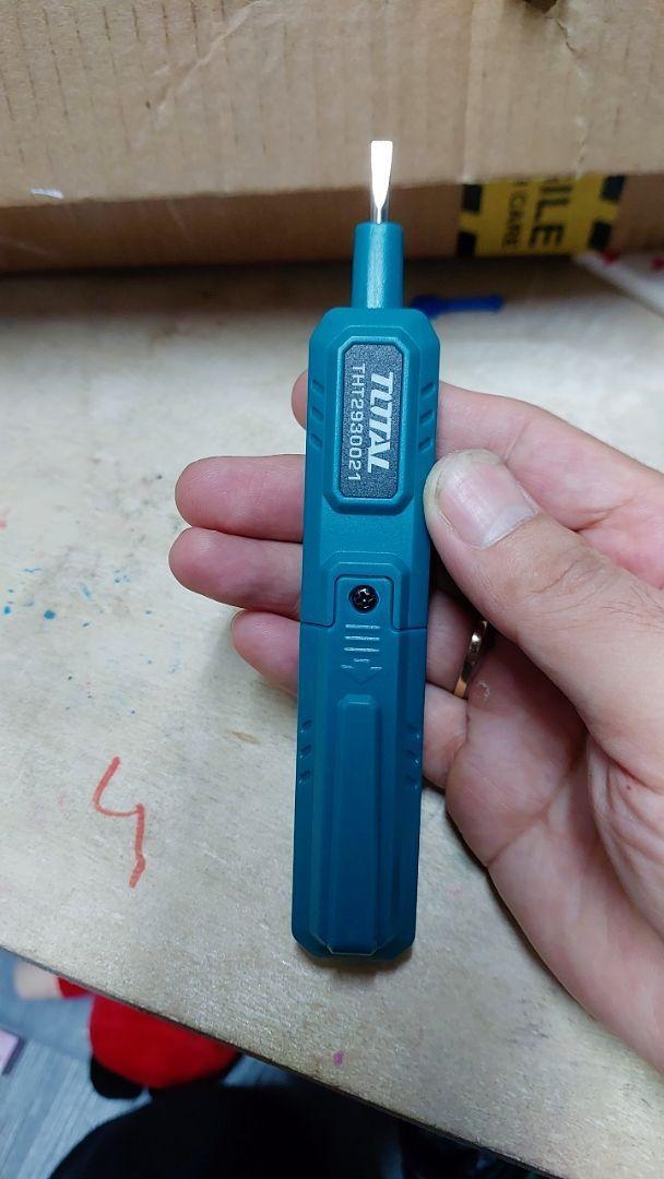 BÚT THỬ ĐIỆN AC 12-300V THT2930021 TOTAL -HÀNG CHÍNH HÃNG