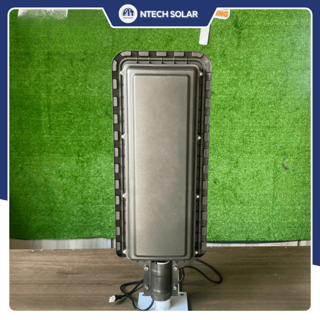 Đèn đường năng lượng mặt trời JD-L2000 – 2000W | Mẫu mới 2025