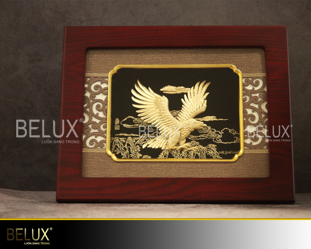 Tranh đại bàng dát vàng 24k 34 x 27cm