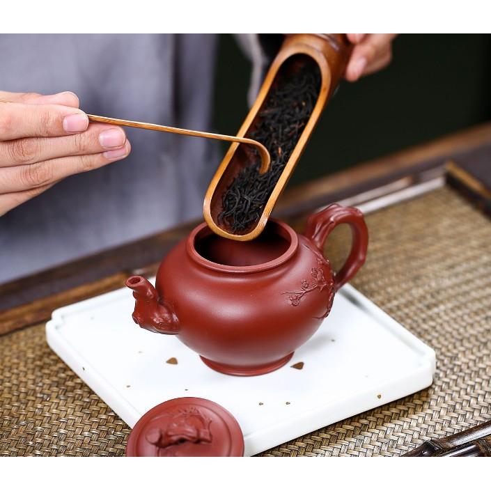 Ấm tử sa - Mai Hoa Báo Xuân