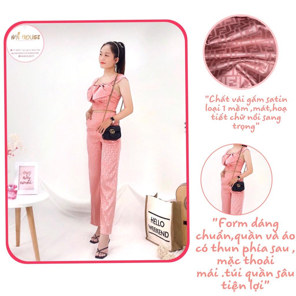 SET ĐỒ NỮ ĐI CHƠI NHIHOUSE71 VẢI GẤM SATIN DỆT CHỮ NỔI ÁO CROPTOP NƠ QUẦN ỐNG SUÔNG FREESIZE DƯỚI 55KG