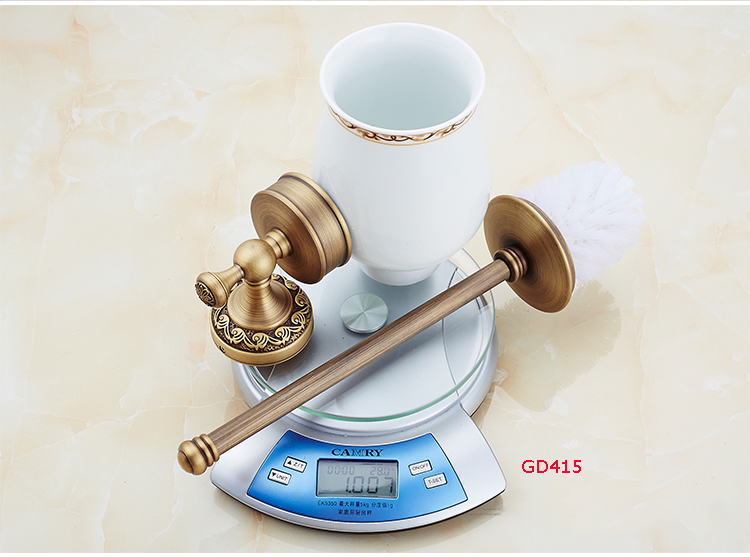 BỘ CHỔI CỌ VÀ KỆ ĐỠ NHÀ TẮM GD415