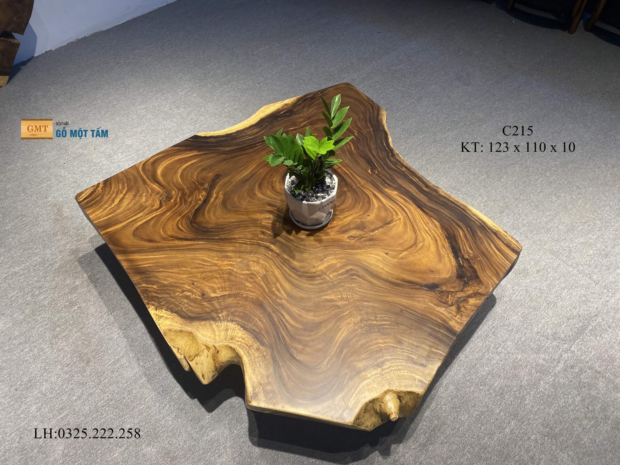 Bàn Sofa Gỗ Me Tây, Bàn Sân Vườn Gỗ Me Tây, Bàn Gỗ Me Tây Nguyên Tấm Dài 1,23m Rộng 1,1m Dày 10cm