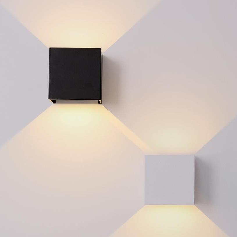 Đèn Tường Led Vuông Chống Nước 173 7w Điều Chỉnh Góc Sáng