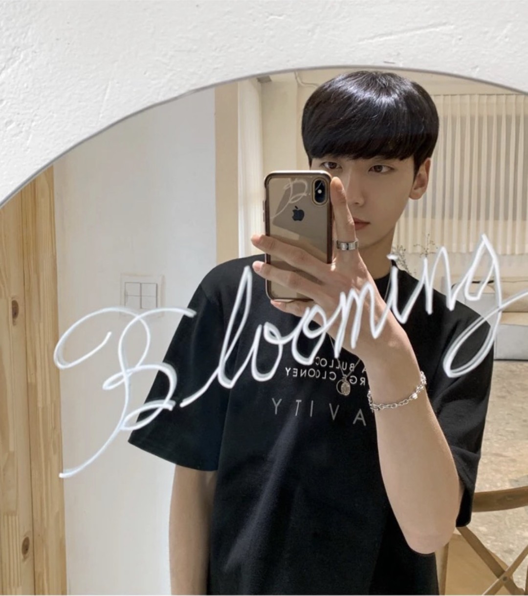 Áo Thun Nam Tay Lỡ Unisex cổ Tròn chất liệu vải cotton màu đen form rộng in chữ GRAVITY phong cách độc chất Trumunisex