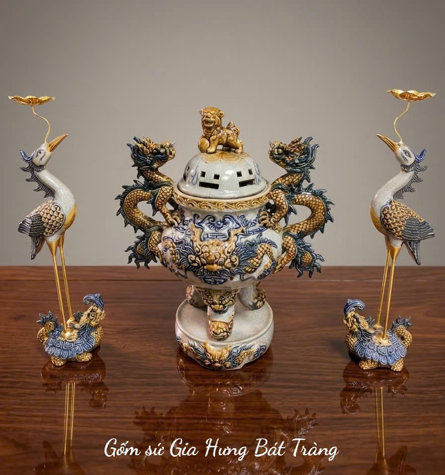 Bộ Đỉnh hạc Tam sự Chân đồng Men rạn Đắp nổi - Gốm sứ Bát Tràng