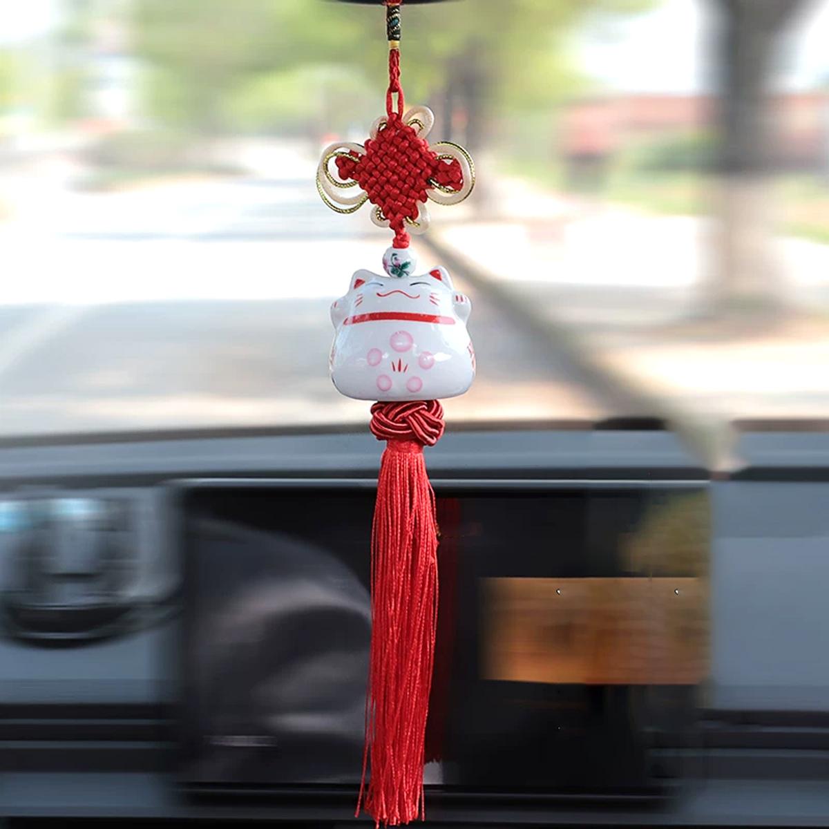 Dây Mèo May Mắn Treo Xe - Màu Trắng (Dây Màu Ngẫu Nhiên)