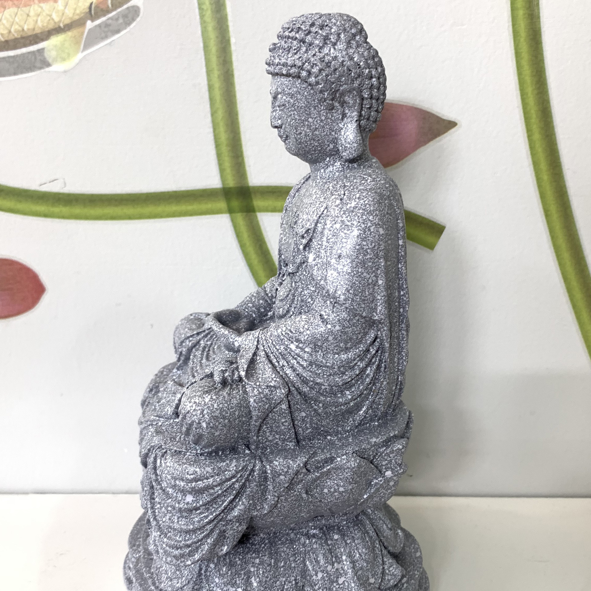 Tượng đá trang trí phòng thờ - Tượng đá Đức Phật A Di Đà ngồi thiền trên tòa sen - Chiều cao 20cm - Màu đá xám